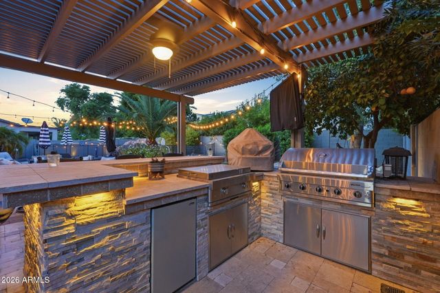 4551 S ADOBE Drive, Chandler, AZ 85249