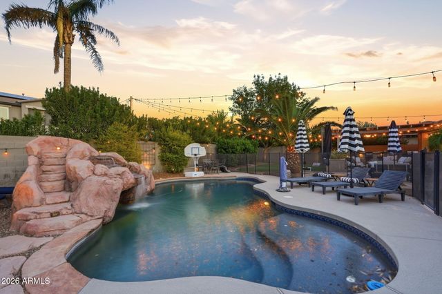 4551 S ADOBE Drive, Chandler, AZ 85249