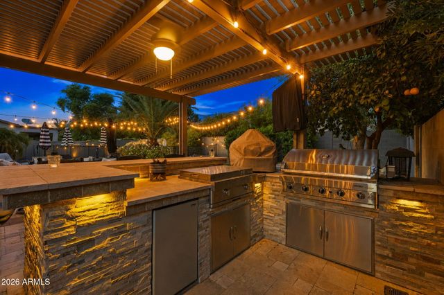4551 S ADOBE Drive, Chandler, AZ 85249