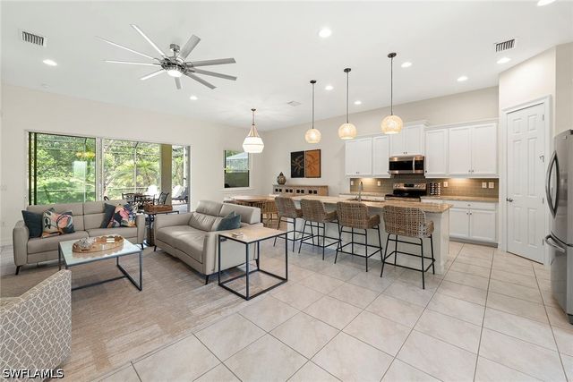 14540 Stern WAY, Naples, FL 34114