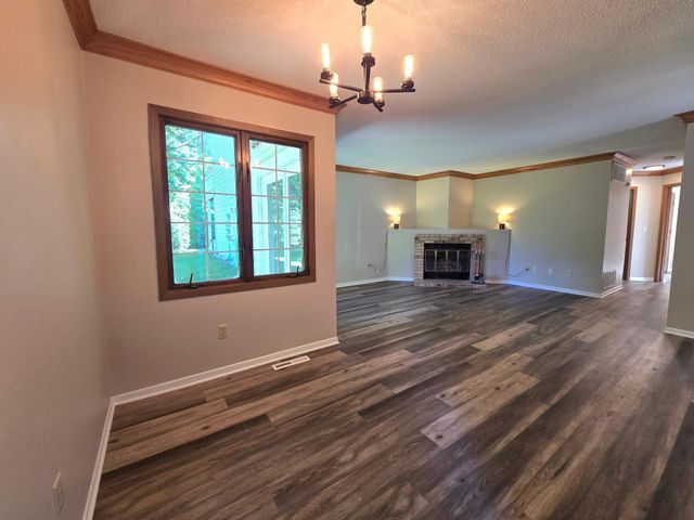 3545 Blue Jay Way 107, Eagan, MN 55123