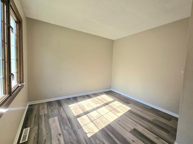 3545 Blue Jay Way 107, Eagan, MN 55123