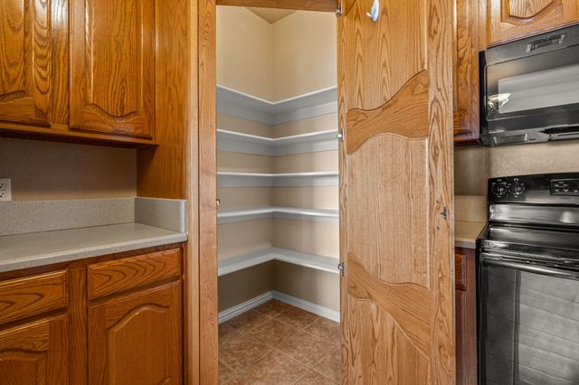 6501 Indian Trail, Sanger, TX 76266