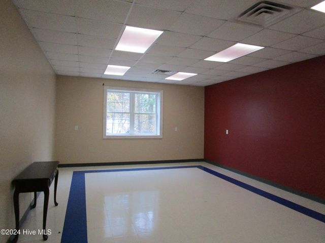 1104 W Main Street, Elizabeth City, NC 27909