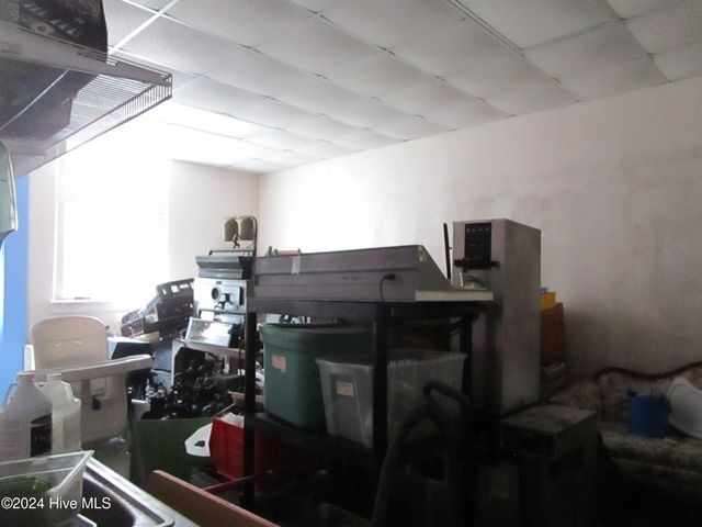 1104 W Main Street, Elizabeth City, NC 27909