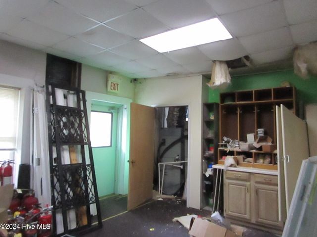 1104 W Main Street, Elizabeth City, NC 27909