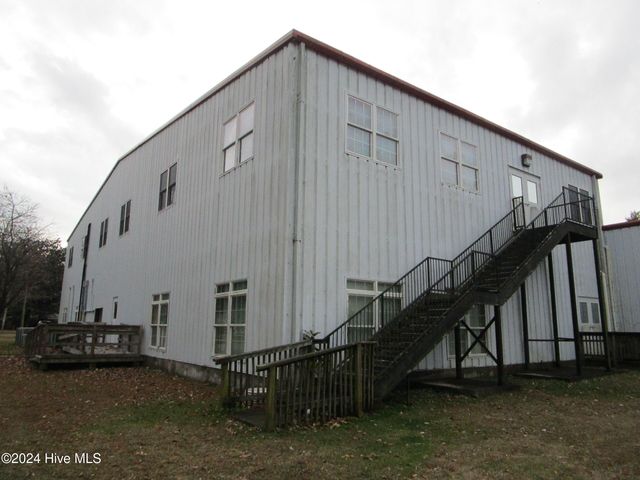 1104 W Main Street, Elizabeth City, NC 27909