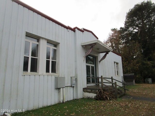 1104 W Main Street, Elizabeth City, NC 27909