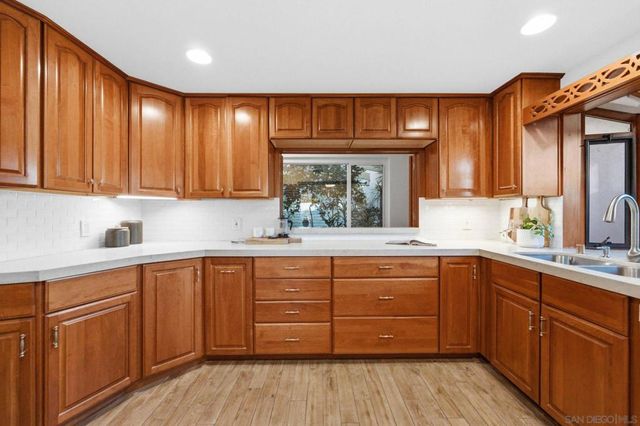 4815 Sunrise Hills Dr, El Cajon, CA 92020