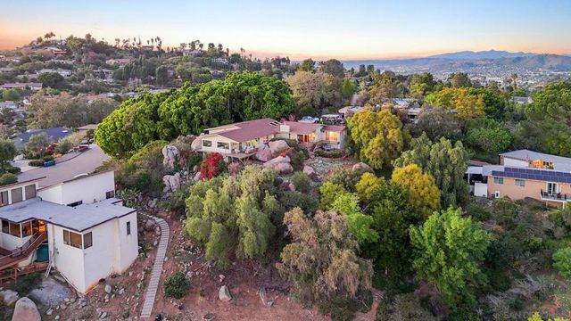 4815 Sunrise Hills Dr, El Cajon, CA 92020