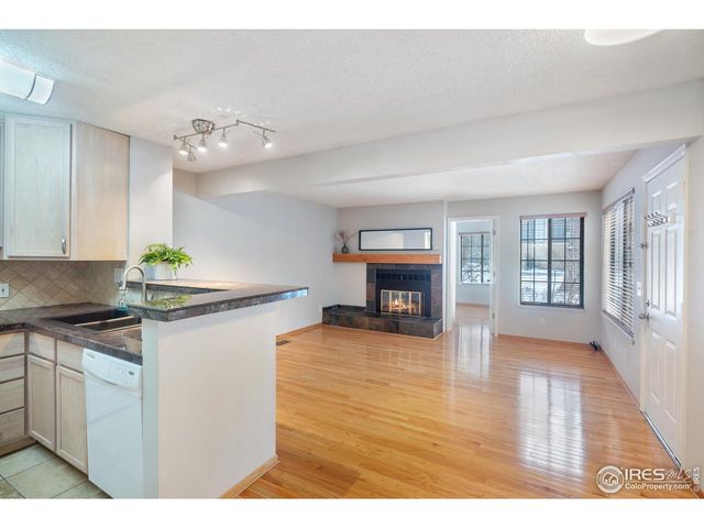 4862 E Kentucky Ave D, Denver, CO 80246