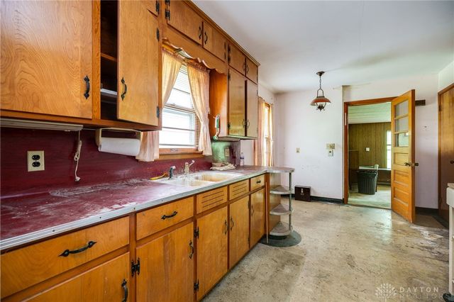 599 N Fairfield Road, Beavercreek, OH 45430