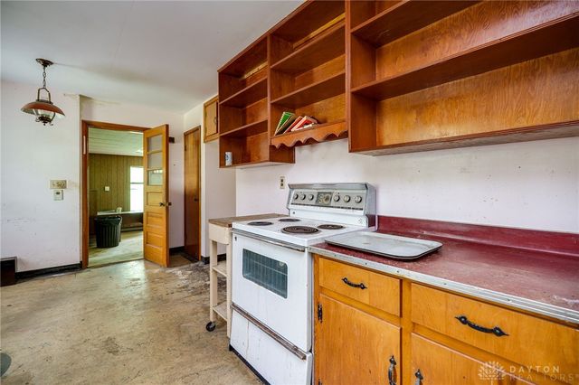599 N Fairfield Road, Beavercreek, OH 45430