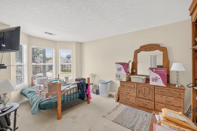 702 Maple Pl, Nashville, TN 37216