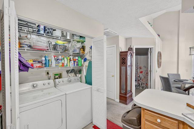 702 Maple Pl, Nashville, TN 37216