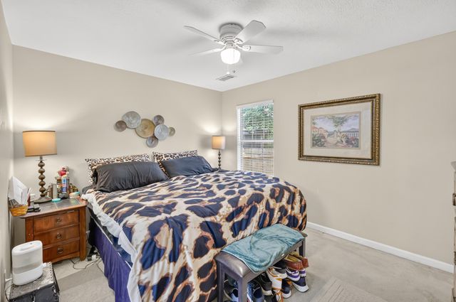 702 Maple Pl, Nashville, TN 37216