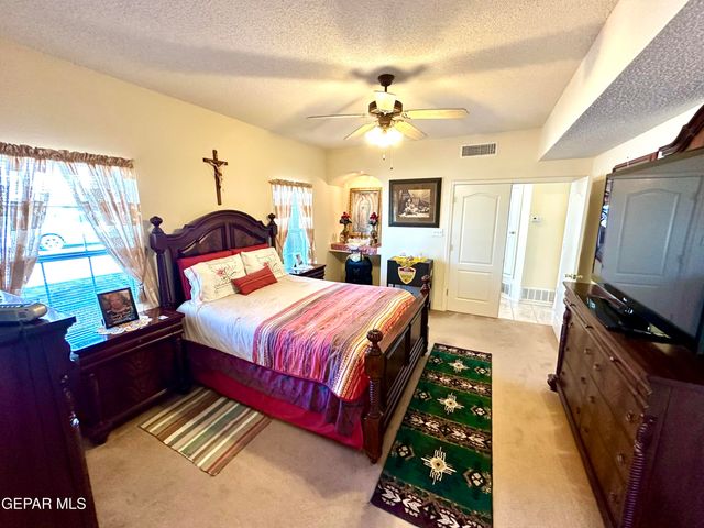 3064 TIERRA NORA Drive, El Paso, TX 79938