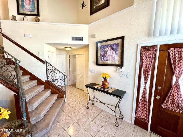 3064 TIERRA NORA Drive, El Paso, TX 79938