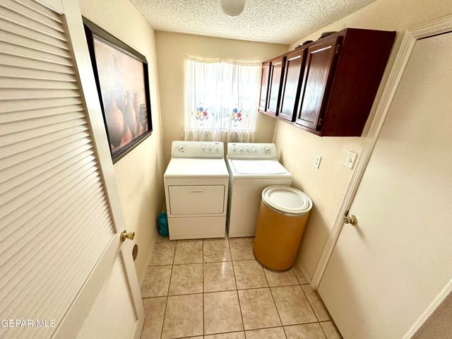 3064 TIERRA NORA Drive, El Paso, TX 79938