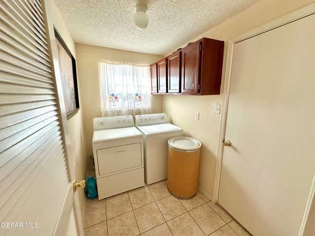 3064 TIERRA NORA Drive, El Paso, TX 79938