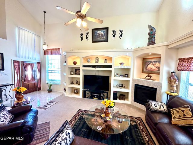 3064 TIERRA NORA Drive, El Paso, TX 79938