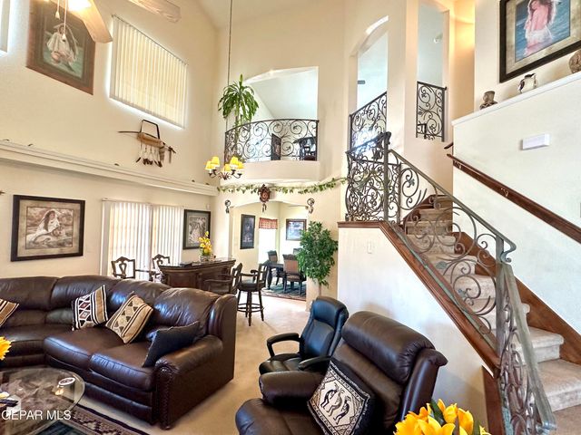 3064 TIERRA NORA Drive, El Paso, TX 79938
