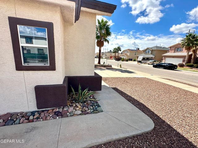 3064 TIERRA NORA Drive, El Paso, TX 79938