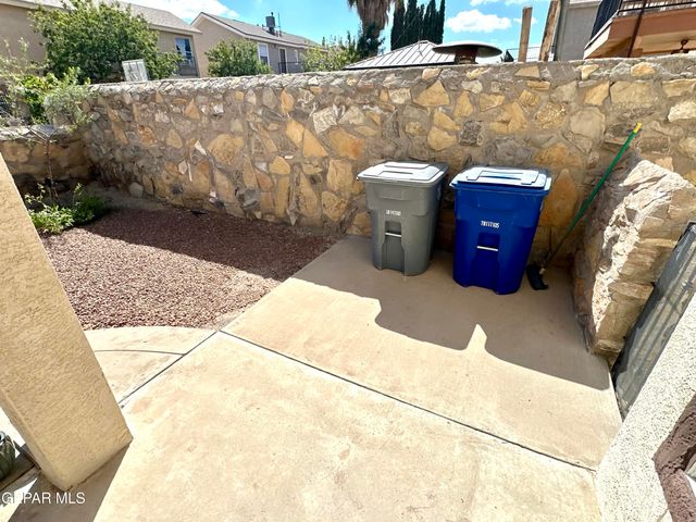 3064 TIERRA NORA Drive, El Paso, TX 79938