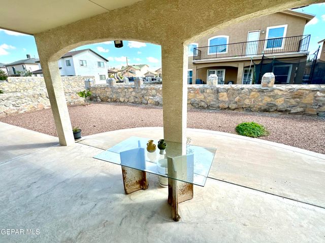 3064 TIERRA NORA Drive, El Paso, TX 79938