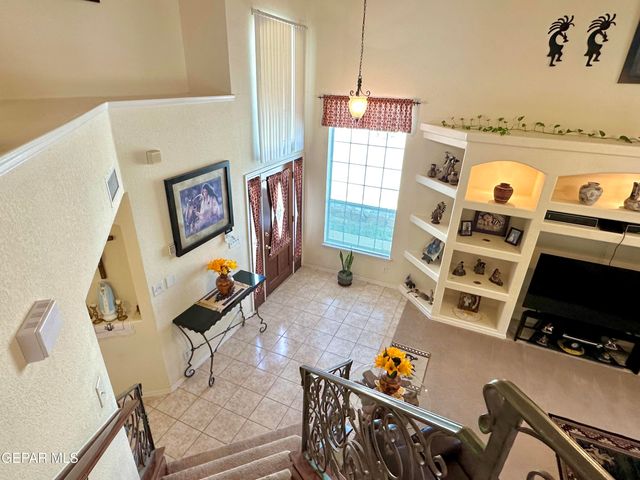 3064 TIERRA NORA Drive, El Paso, TX 79938