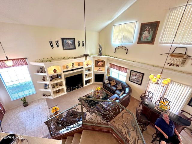 3064 TIERRA NORA Drive, El Paso, TX 79938