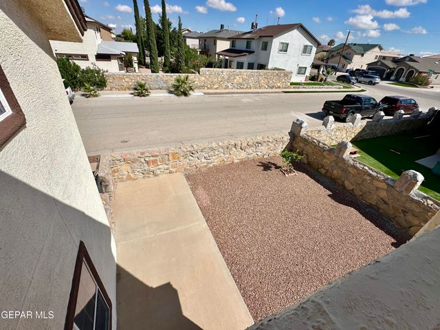 3064 TIERRA NORA Drive, El Paso, TX 79938