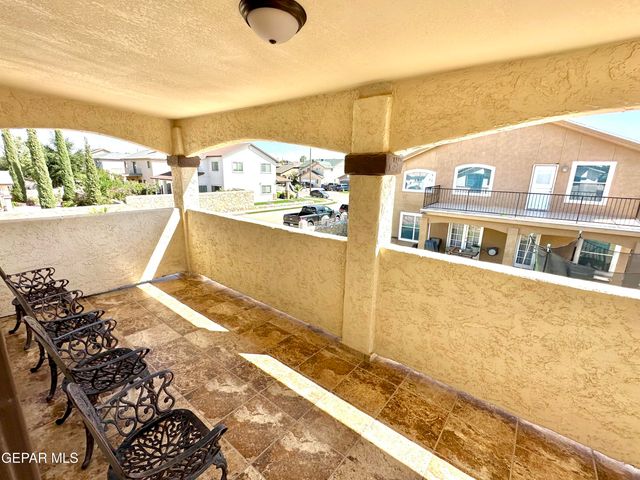 3064 TIERRA NORA Drive, El Paso, TX 79938
