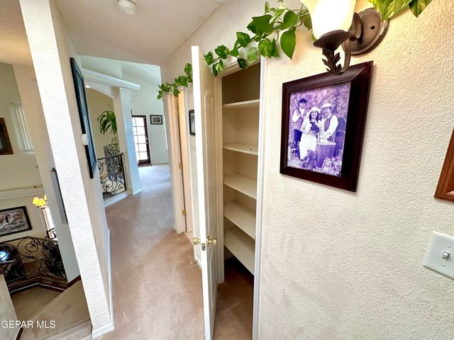 3064 TIERRA NORA Drive, El Paso, TX 79938