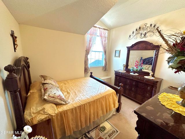 3064 TIERRA NORA Drive, El Paso, TX 79938