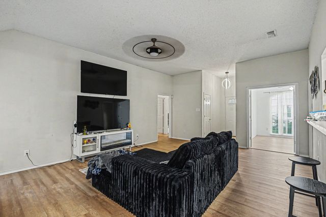 6700 Greenleaf Drive, North Richland Hills, TX 76182