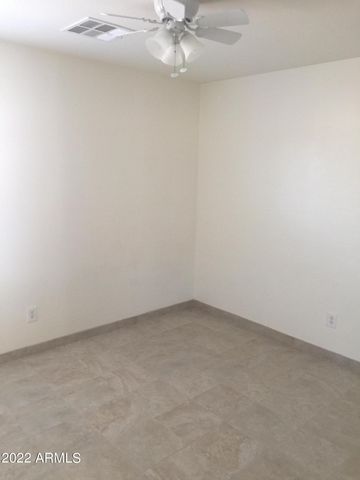 249 S 14th Circle, Coolidge, AZ 85128