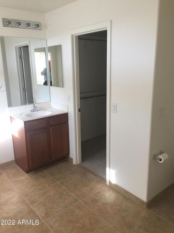 249 S 14th Circle, Coolidge, AZ 85128