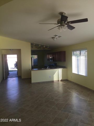249 S 14th Circle, Coolidge, AZ 85128