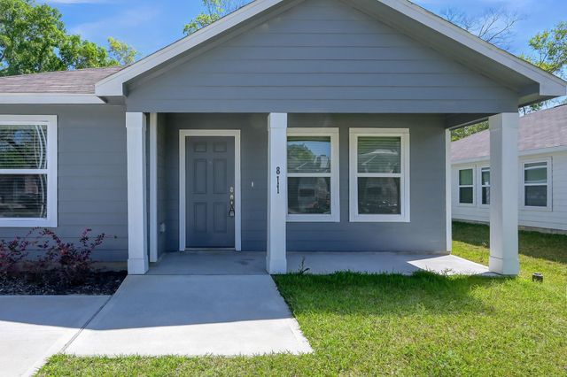 811 Jefferson Avenue, Cleveland, TX 77327