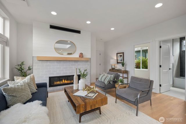 6103 S Norfolk Street, Seattle, WA 98118