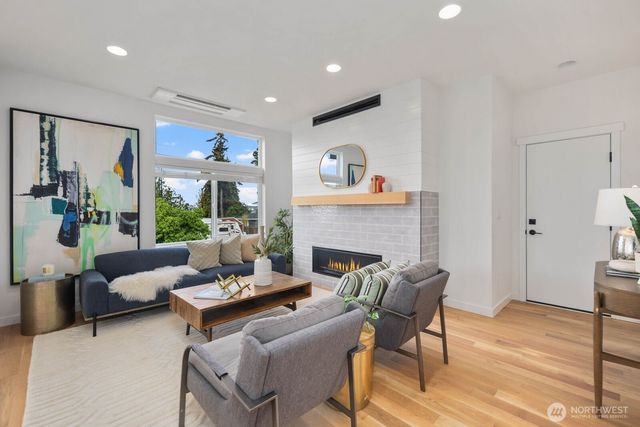 6103 S Norfolk Street, Seattle, WA 98118