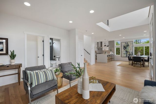 6103 S Norfolk Street, Seattle, WA 98118