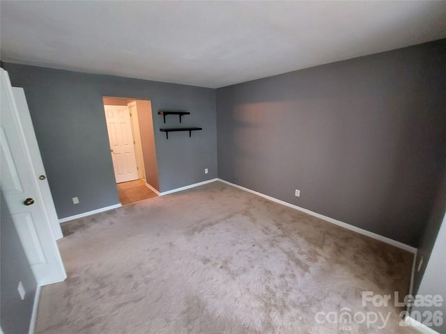 226 Queens Road 68, Charlotte, NC 28204