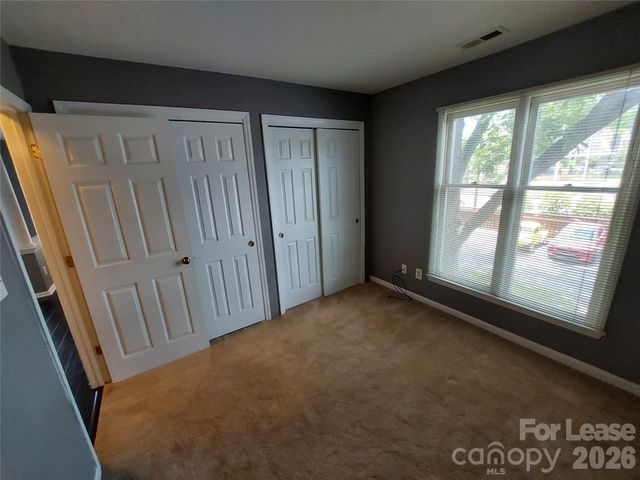 226 Queens Road 68, Charlotte, NC 28204