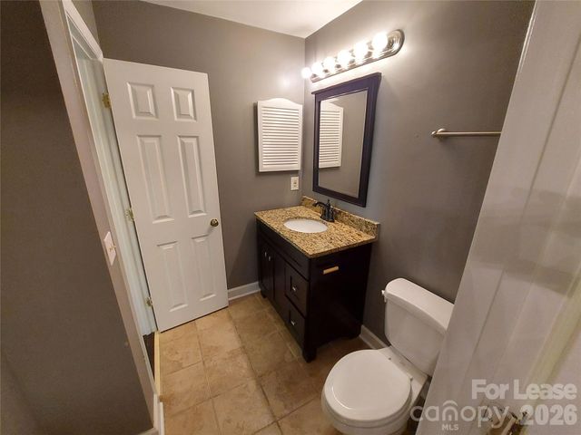 226 Queens Road 68, Charlotte, NC 28204
