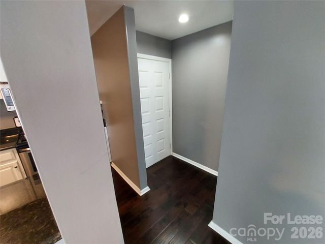 226 Queens Road 68, Charlotte, NC 28204