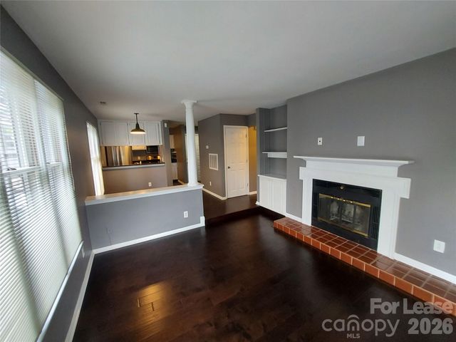 226 Queens Road 68, Charlotte, NC 28204