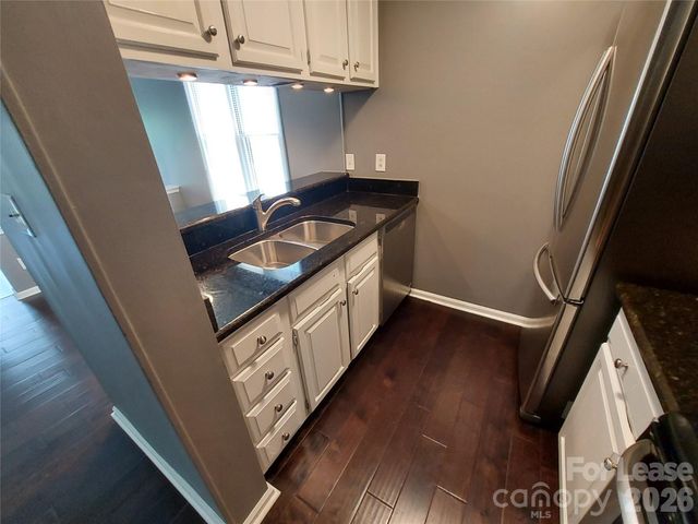 226 Queens Road 68, Charlotte, NC 28204