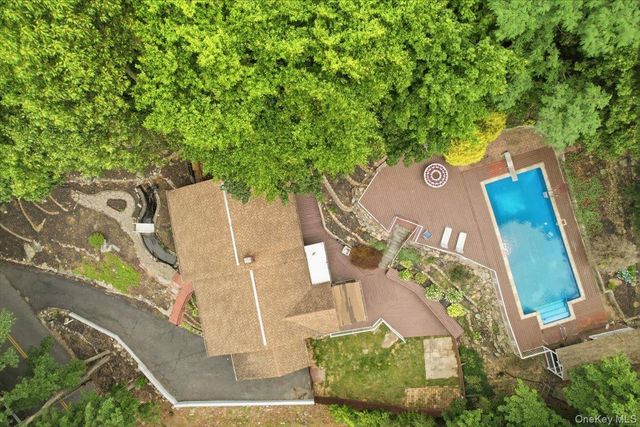 239 Canterbury Road, White Plains, NY 10607
